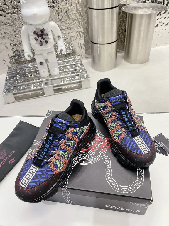 Versace Shoe 